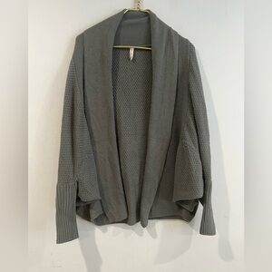 Wishlist grey slouchy cardigan S/M Batwing Sleeve Knit